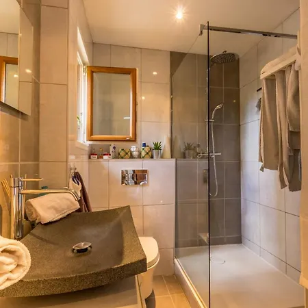 Jardin De La Reine - Premiere Conciergerie Apartment *