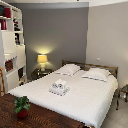 Jardin De La Reine - Premiere Conciergerie Apartment *